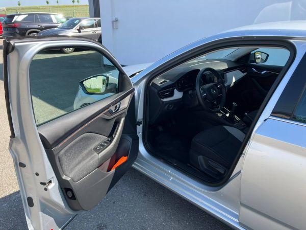 Autokomplex Menčík