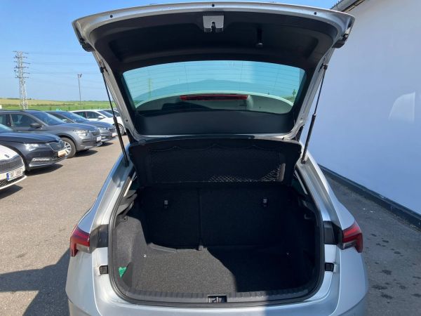 Autokomplex Menčík