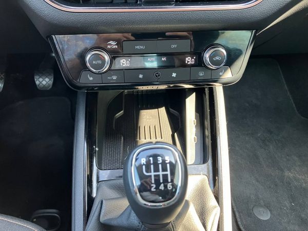 Autokomplex Menčík