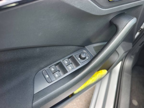 Autokomplex Menčík