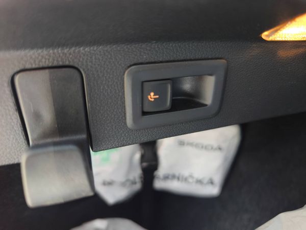 Autokomplex Menčík