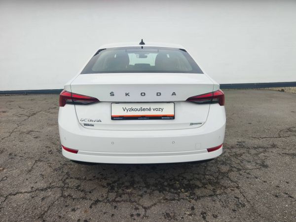 Autokomplex Menčík