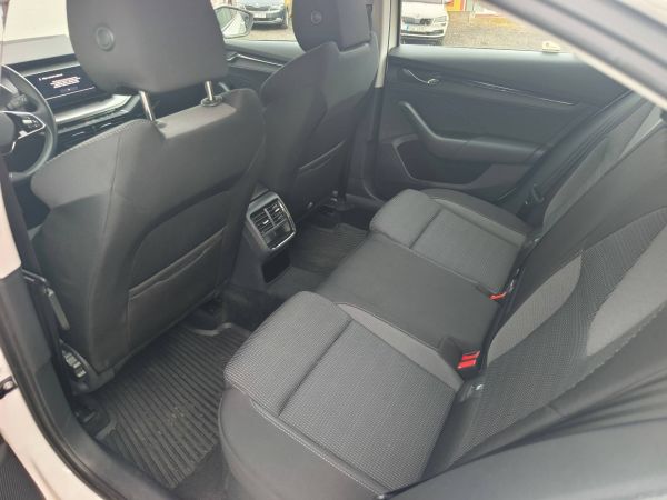 Autokomplex Menčík