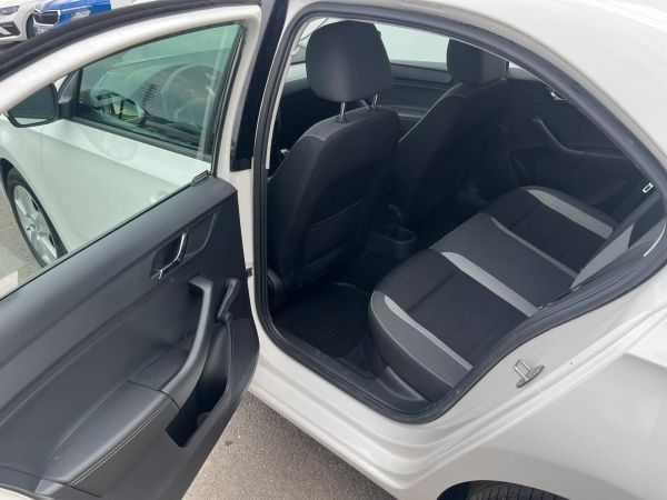 Autokomplex Menčík