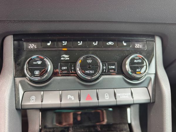 Autokomplex Menčík