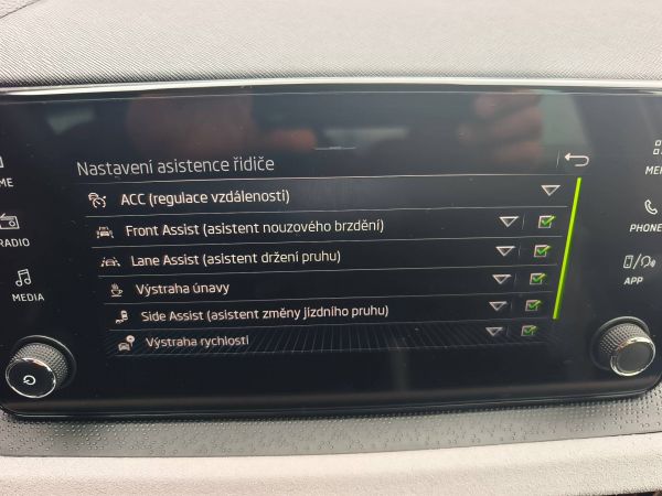 Autokomplex Menčík