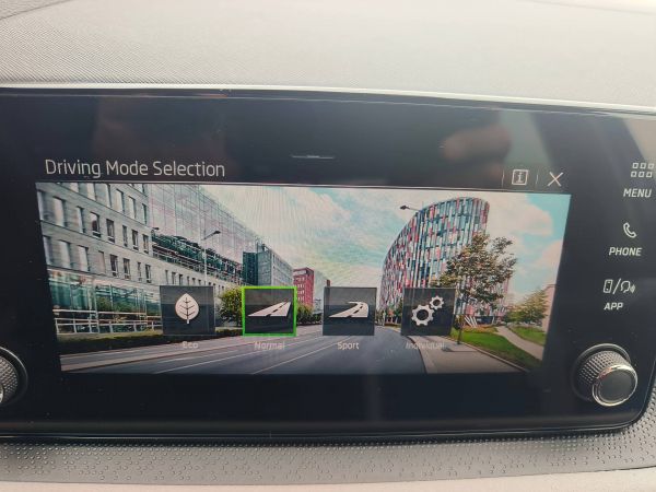 Autokomplex Menčík