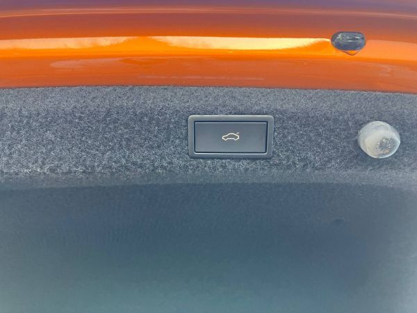 Autokomplex Menčík