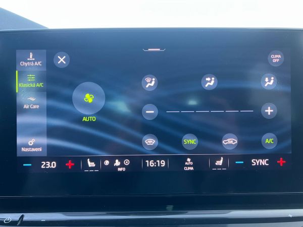 Autokomplex Menčík