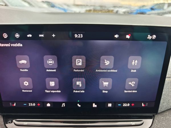 Autokomplex Menčík