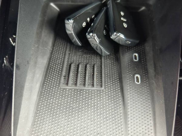 Autokomplex Menčík