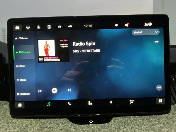 Autokomplex Menčík