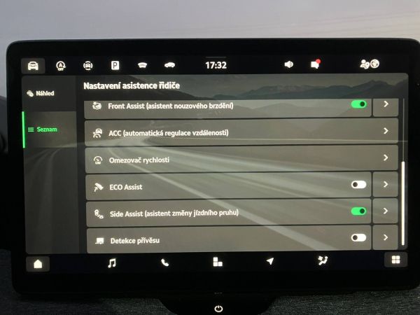 Autokomplex Menčík