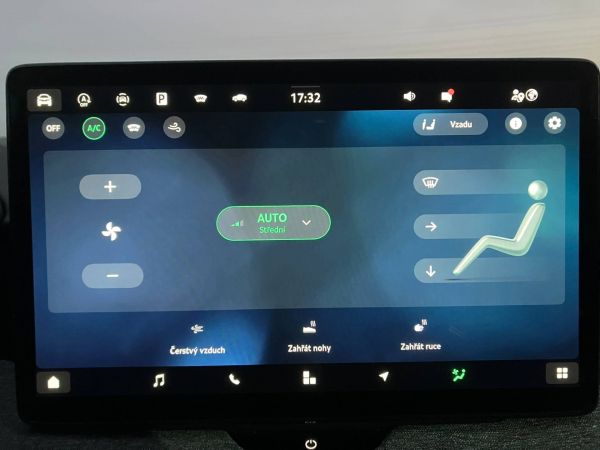 Autokomplex Menčík