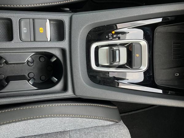 Autokomplex Menčík