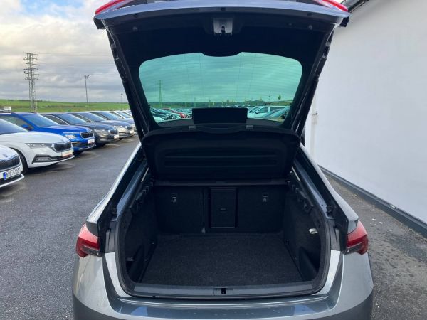 Autokomplex Menčík