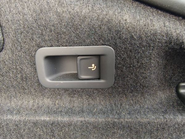 Autokomplex Menčík