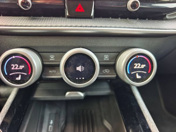 Autokomplex Menčík