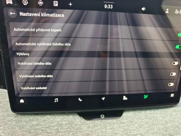 Autokomplex Menčík