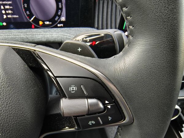 Autokomplex Menčík