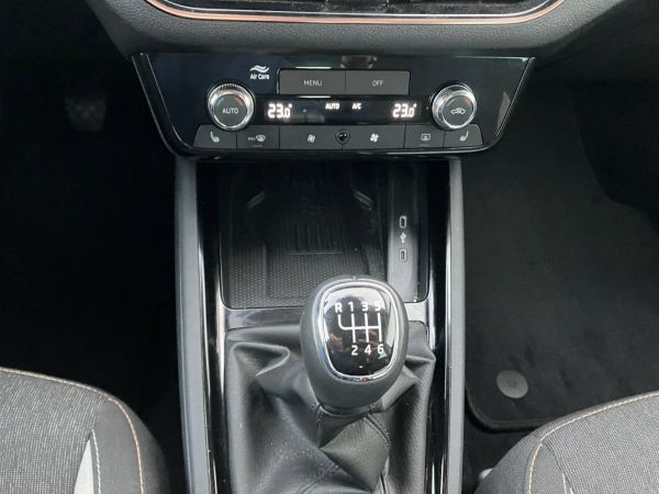 Autokomplex Menčík