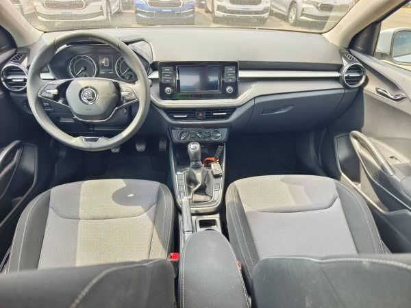 Autokomplex Menčík