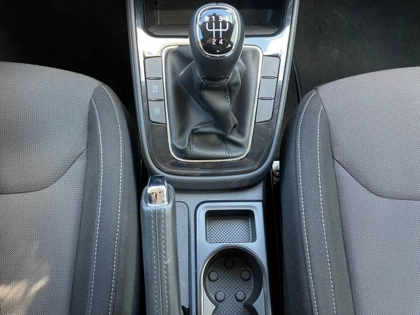 Autokomplex Menčík