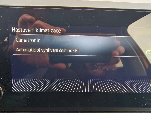 Autokomplex Menčík