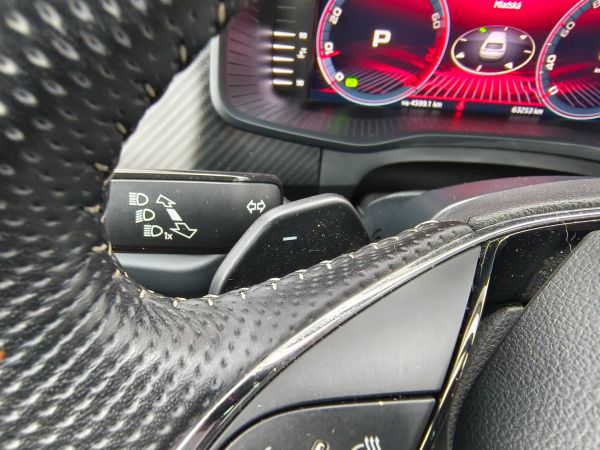 Autokomplex Menčík