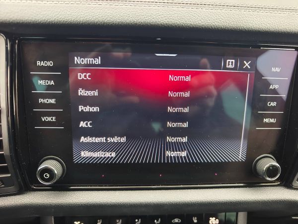 Autokomplex Menčík