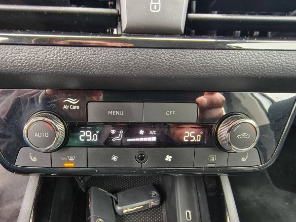 Autokomplex Menčík