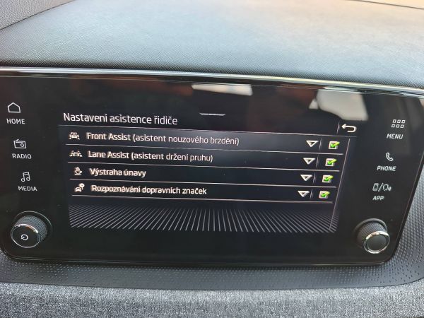 Autokomplex Menčík