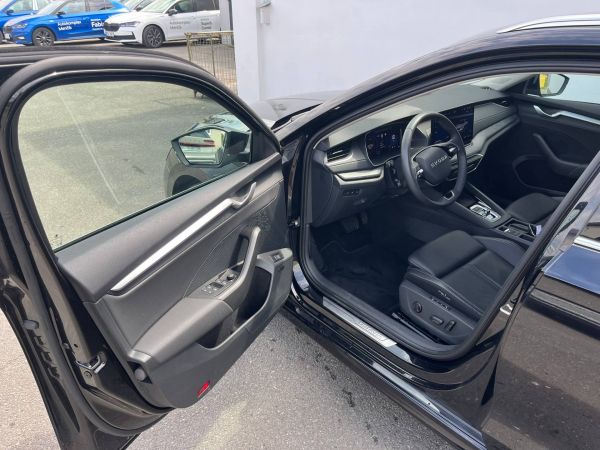 Autokomplex Menčík