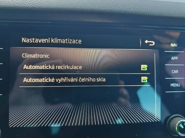 Autokomplex Menčík