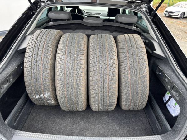 Autokomplex Menčík