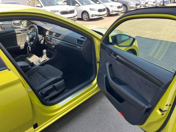 Autokomplex Menčík