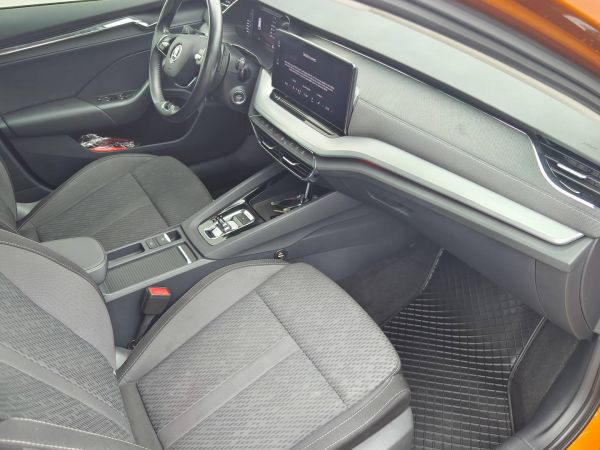 Autokomplex Menčík