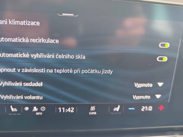 Autokomplex Menčík